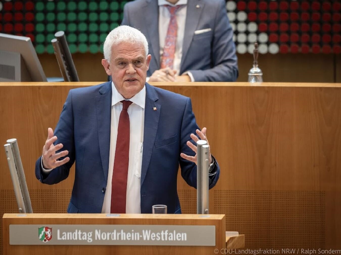 Günther Bergmann vertritt NRW beim Kongress des Europarates Günther Bergmann vertritt NRW auch weiter beim KGRE des Europarats in Straßburg. Foto: Büro Bergmann