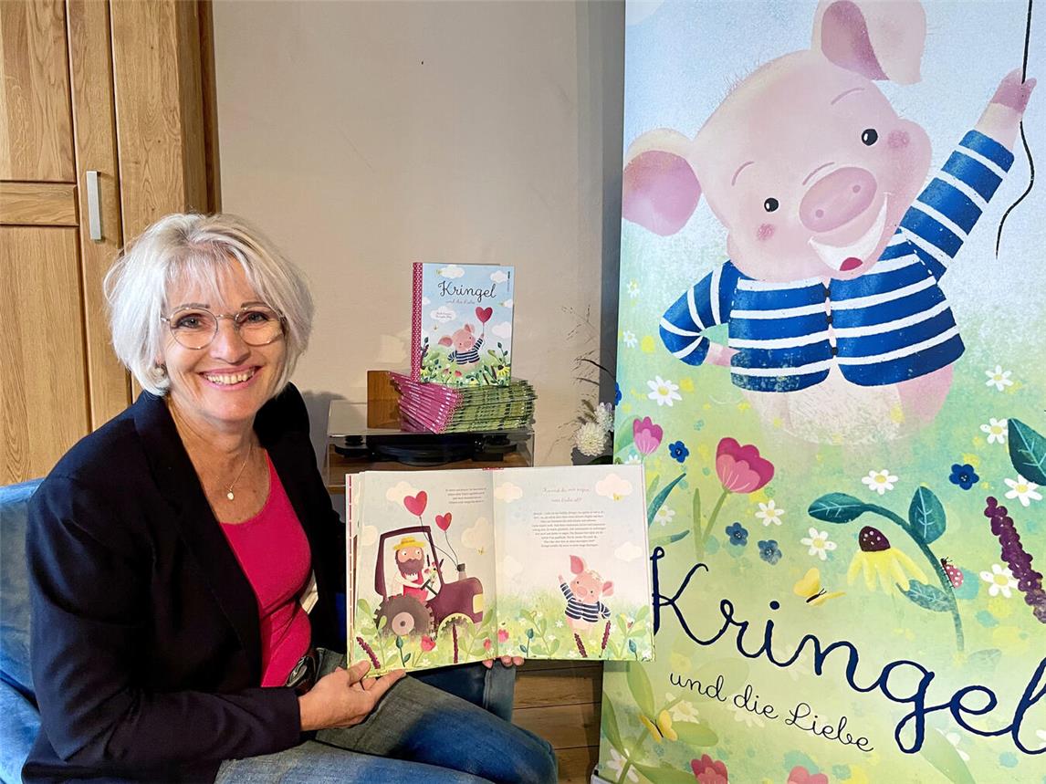 Heidi Leenen mit ihrem neusten Bilderbuch. Foto:privat