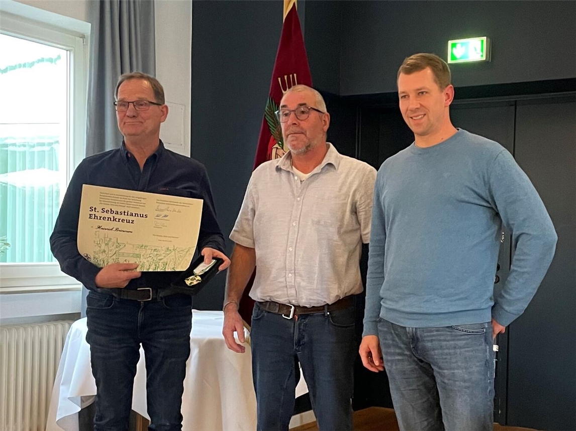 Heinrich Brimmers wurde mit dem St.-Sebastianus-Bruderschaftsorden ausgezeichnet.Foto: privat