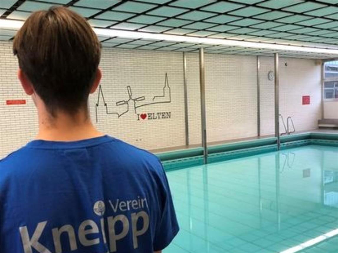 Im Bürgerbad in Elten finden in den Osterferien die Schwimmkurse statt. Foto: Kneippverein Elten