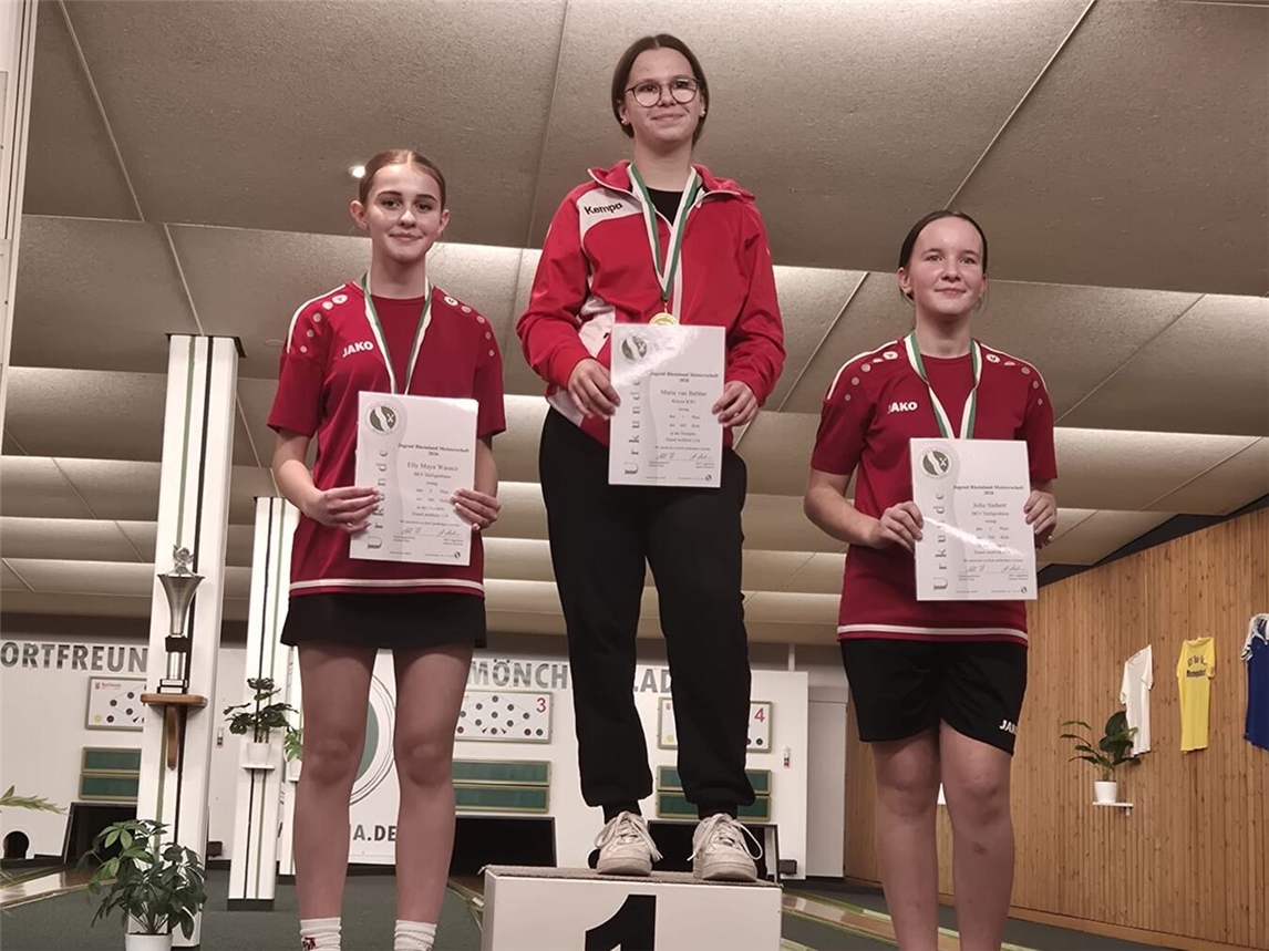 Im Einzel der weiblichen B-Jugend erspielte sich Marie van Bebber mit 605 Holz den Rheinland Meistertitel. Foto: KKSG