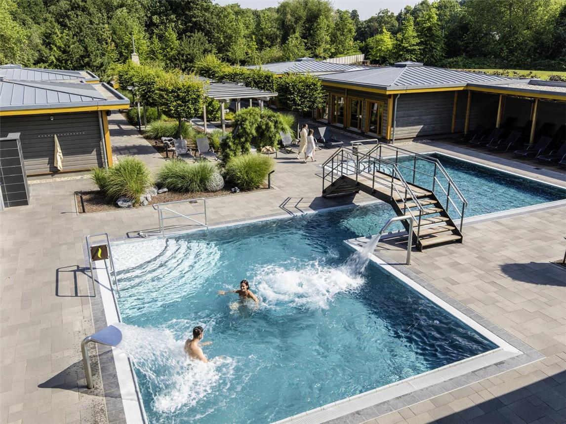 Im Juli und August zahlen Saunagäste für die Tageskarte nur den Drei-Stunden-Tarif. Foto: Stadtwerke Emmerich