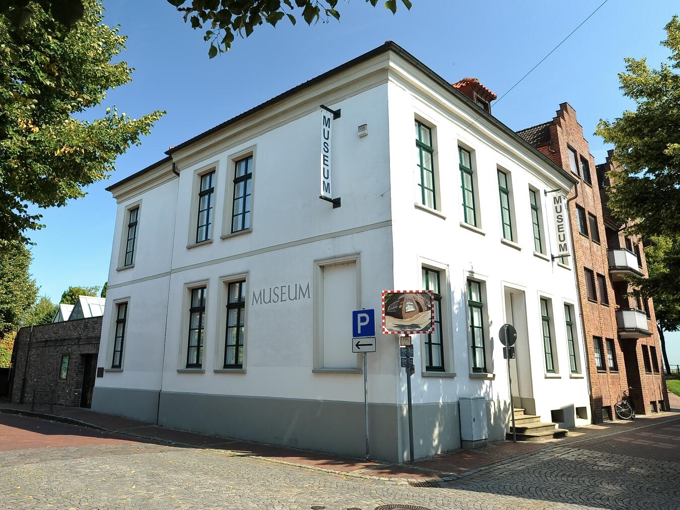 "Ausstellung 'Get Black' im Koenraad-Bosman-Museum Rees, Eröffnung am 7. Juni, Kunst, Stadt Rees"