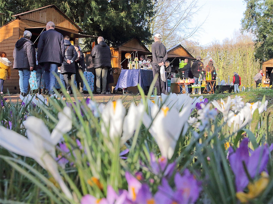 Im Rathauspark findet zum 28. Mal der Issumer Ostermarkt statt.NN-Foto: Archiv TL