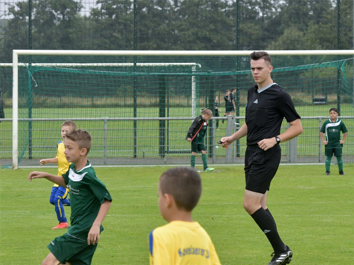 "Teilnehmer beim 4. Wido-Cup im September, NN-Foto, Archiv, Gerhard Seybert"