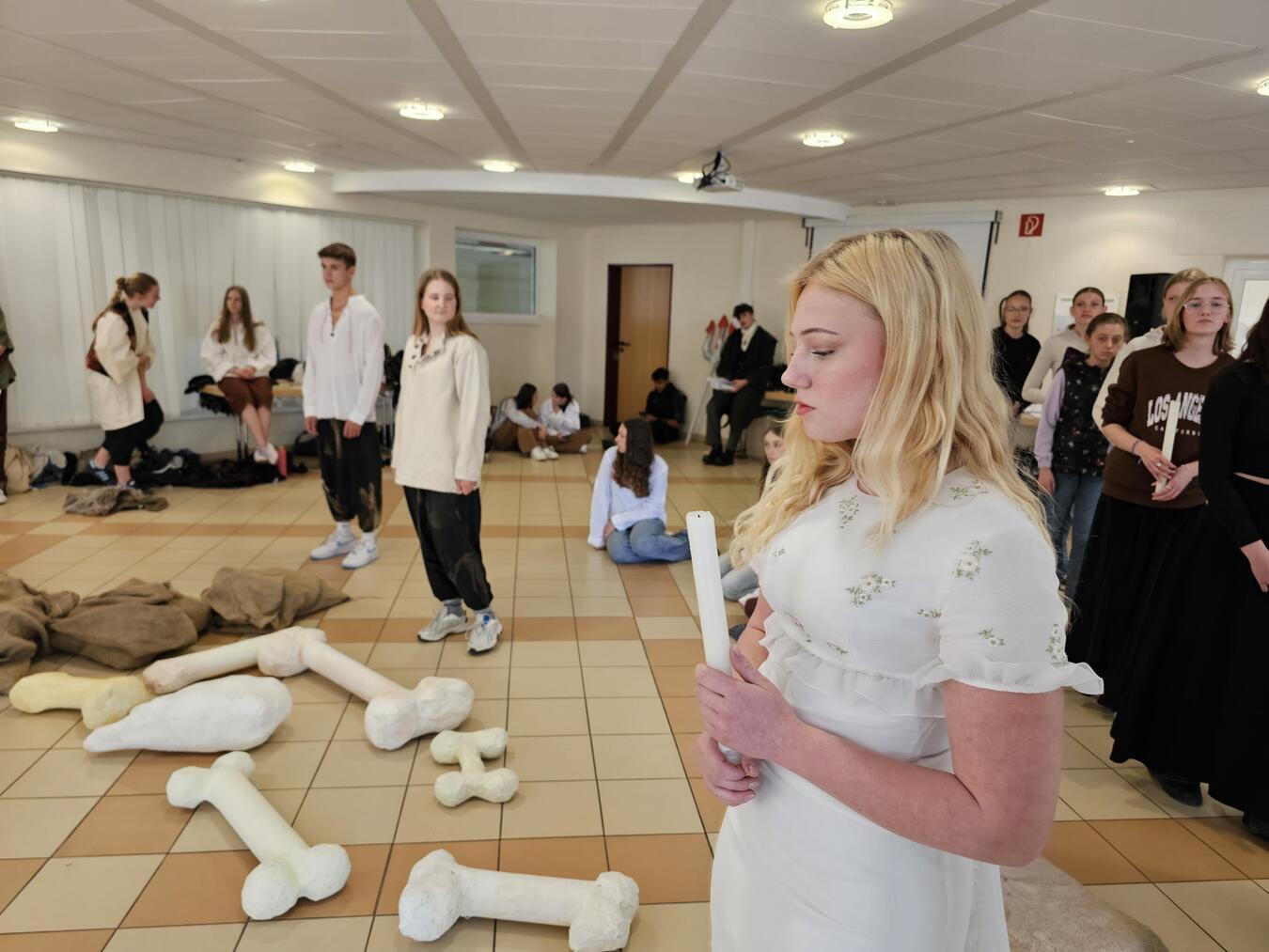 Im Stück von Otfried Preußler geht es um Themen wie die Verlockungen von Macht, Freundschaft – und Liebe. 