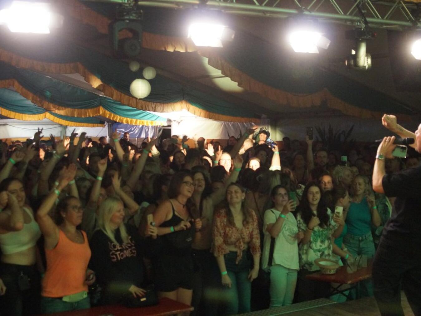 Im vergangenen Jahr sorgte Oli P. für gute Stimmung im Festzelt.