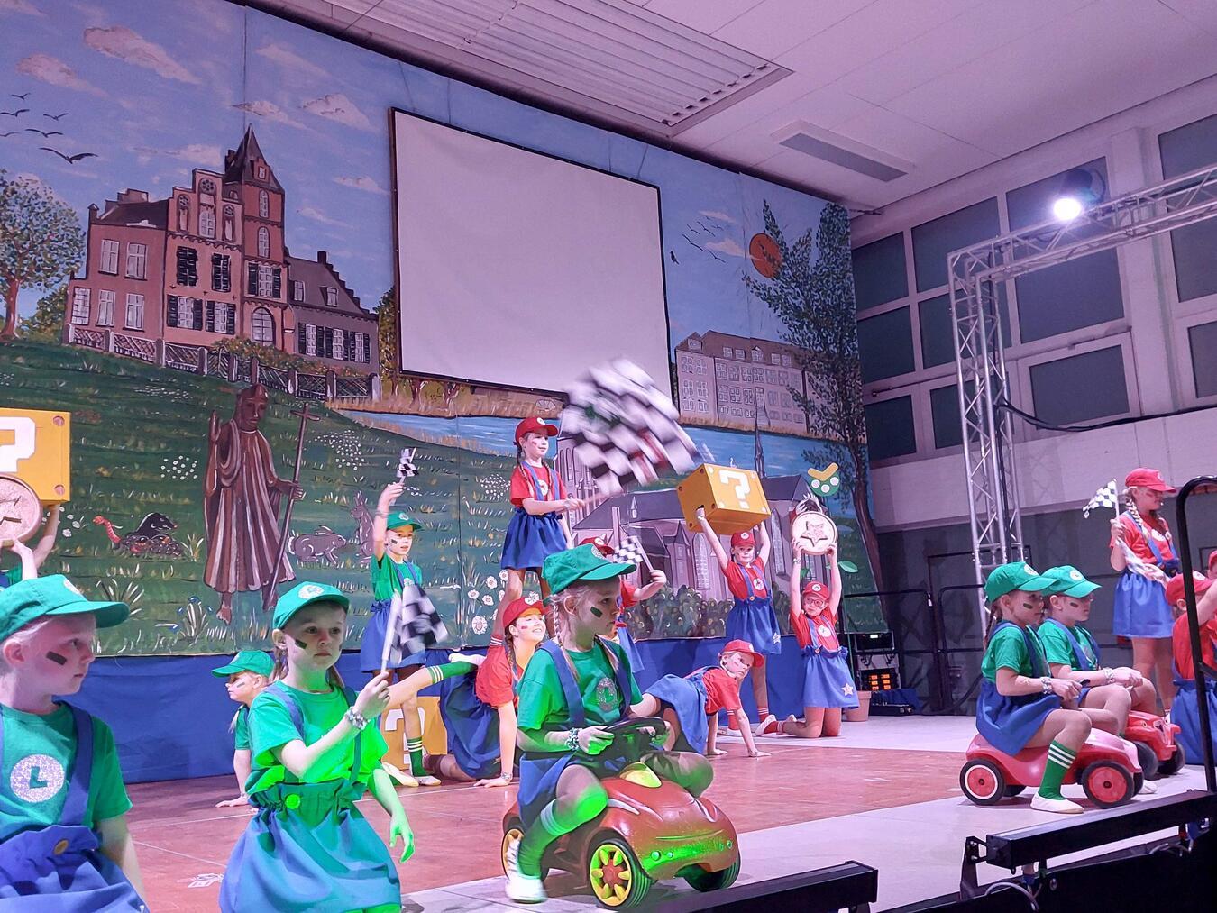 In Rindern wurde ausgelassen gefeiert. Foto: Dikkhöös