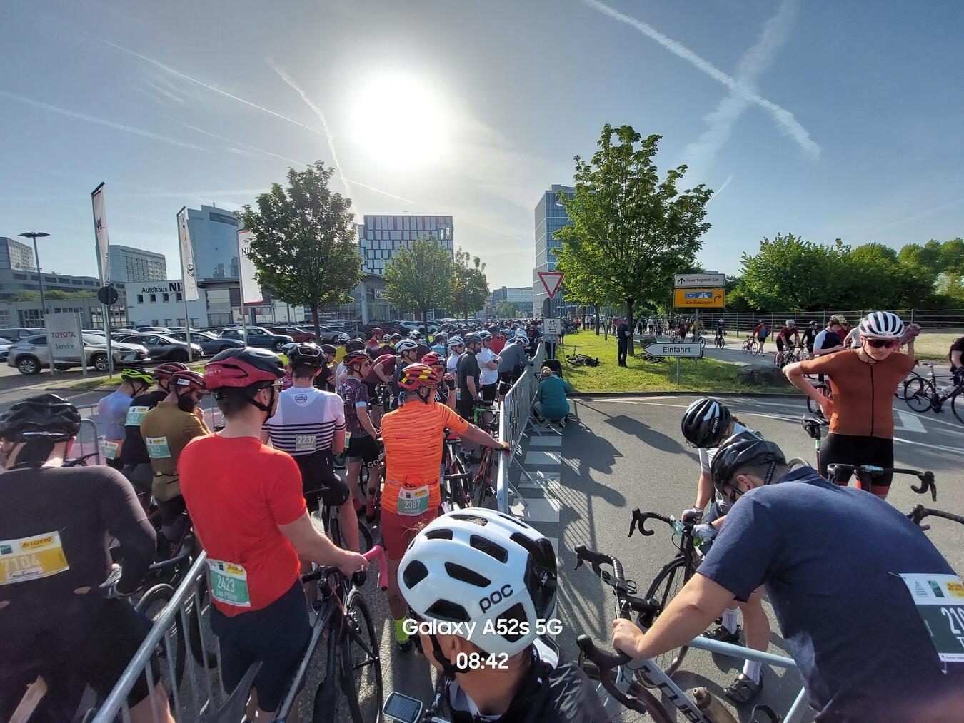 In Startblöcken ging es auf die Strecke. Fotos: privat