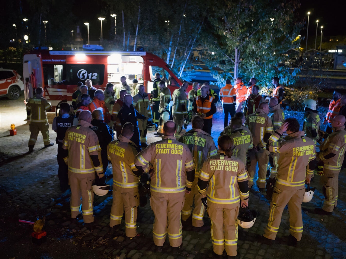 Insgesamt 40 Einsatzkräfte sowie Behörden- und Firmenvertreter waren beteiligt. Fotos: Maik Strauch