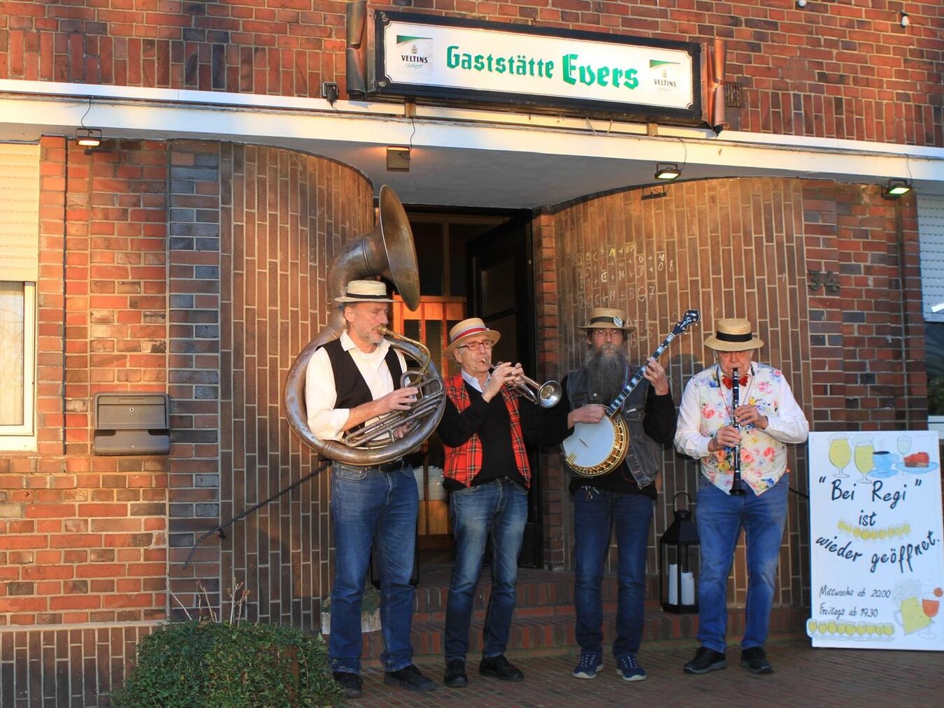 „Jazz im Glück“ war beim Dorffest dabei. Foto: privat