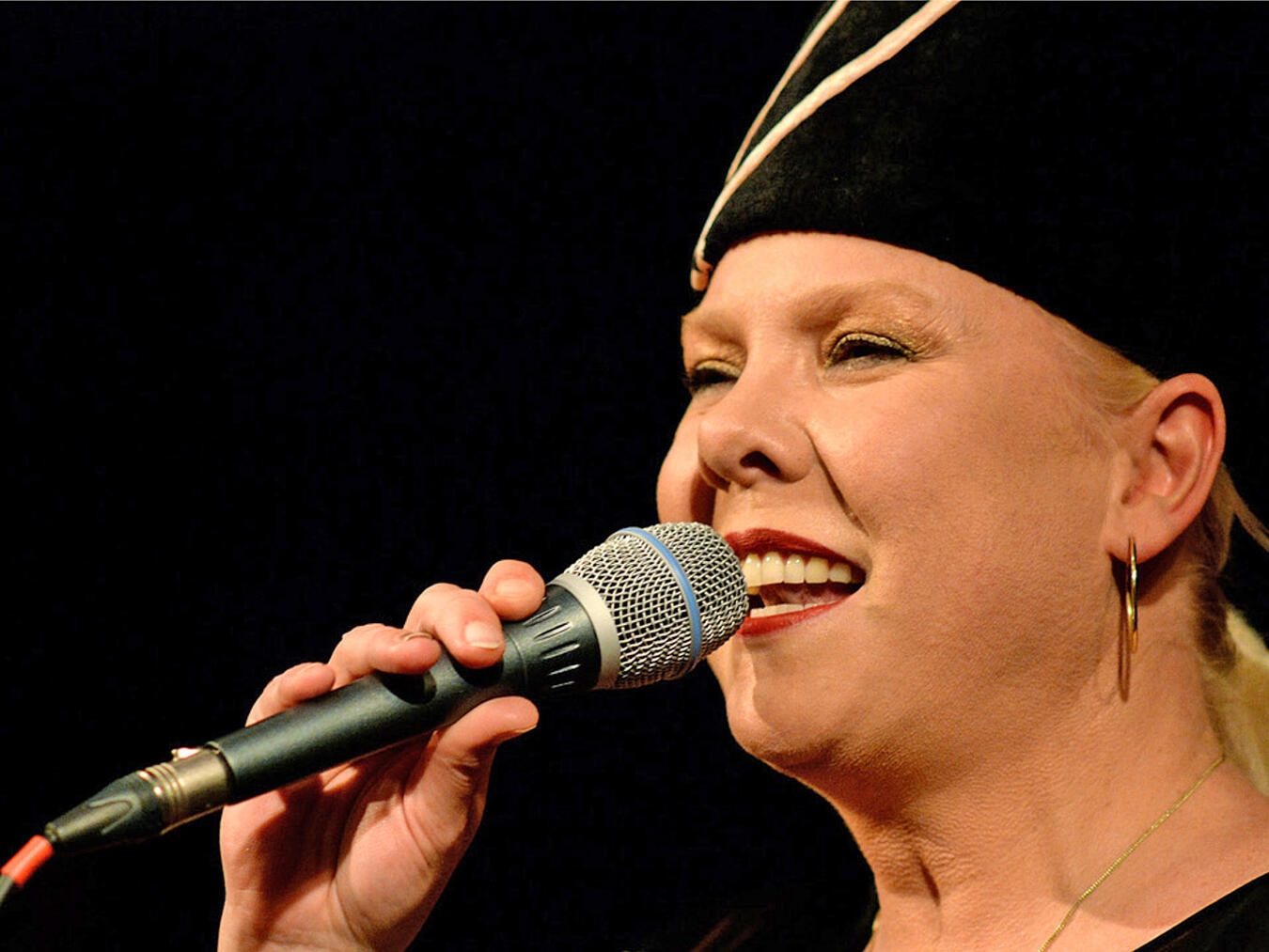 Jazzsängerin Masha Bijlsma feiert Jubiläum mit einem festlichen Konzert in der Koppelkerk in Bredevoort. Foto: privat