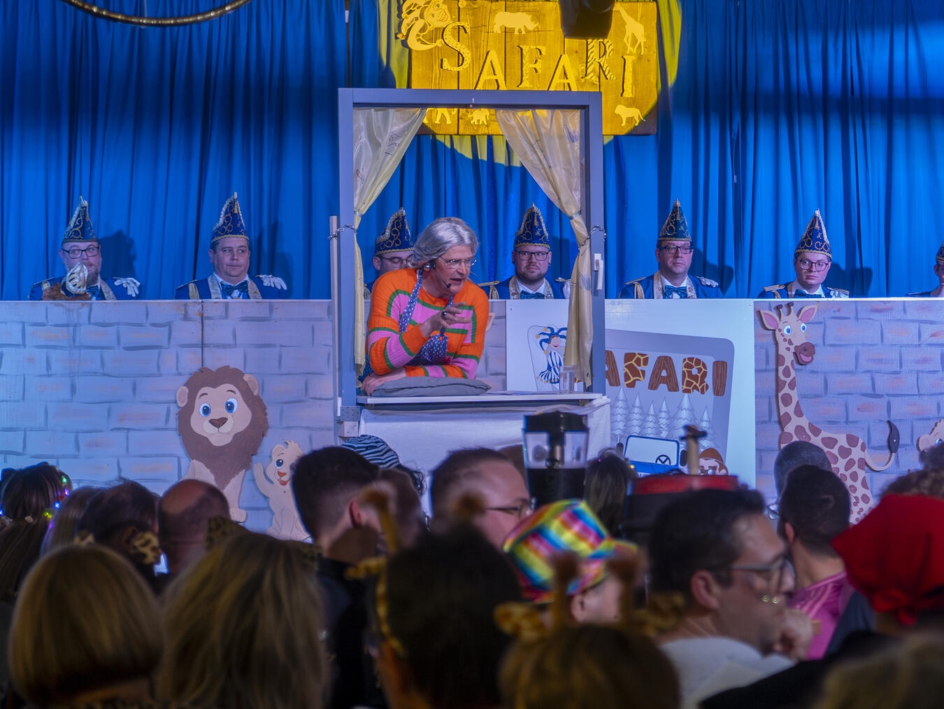 Jede Menge Arbeit wartete bei den IPK-Sitzungen auf die Lachmuskeln. NN-Foto: Gerhard Seybert