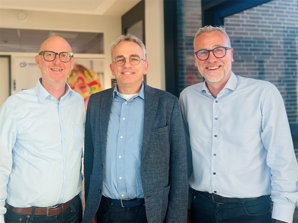 "Jörg Kador, Dr. Volkhard Wille und Stephan R. Brockschmidt bei Lebenshilfe Kleve Event"
