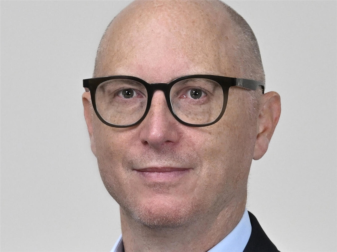 "Jörg Kador, Vorstand der Lebenshilfe im Kreis Kleve, äußert Kritik an neuen Plänen, Porträtfoto"