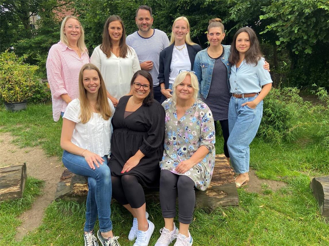 Johanna Rütten, Nina Trienekens, Annette Heesen und der Aufsichtsrat.Foto: privat