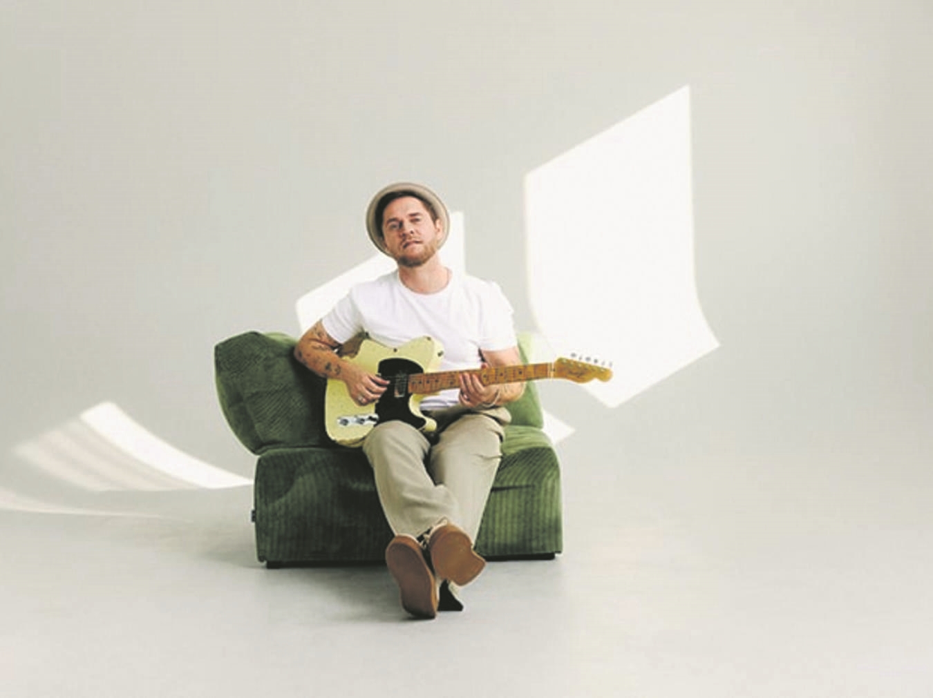 Johannes Oerding meldet sich nach seiner Auszeit mit neuer Musik und frischer Inspiration zurück.