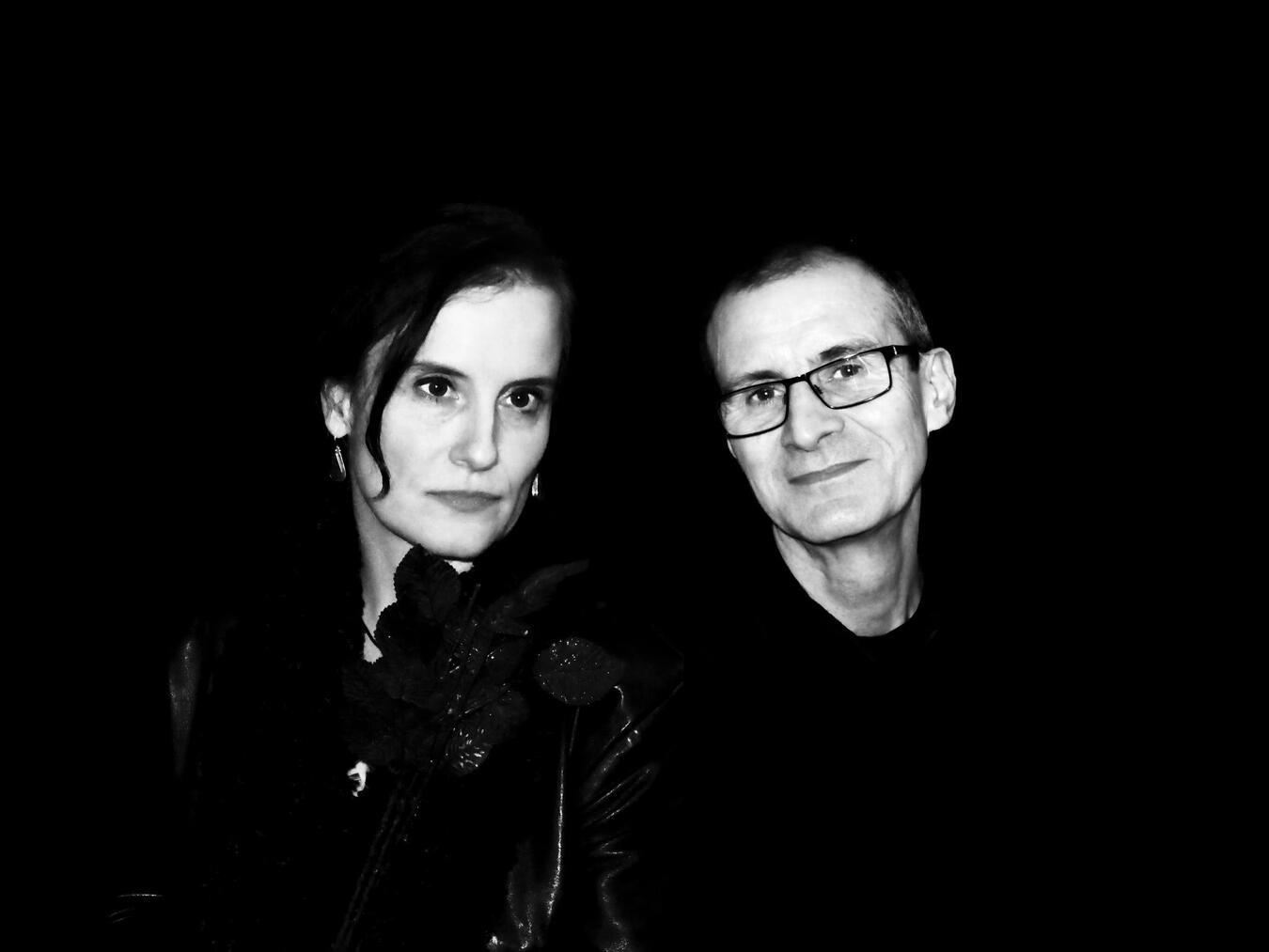 John Kevin White ist mit Ehefrau Rhona am Freitag in Grieth zu Gast.Foto: Band