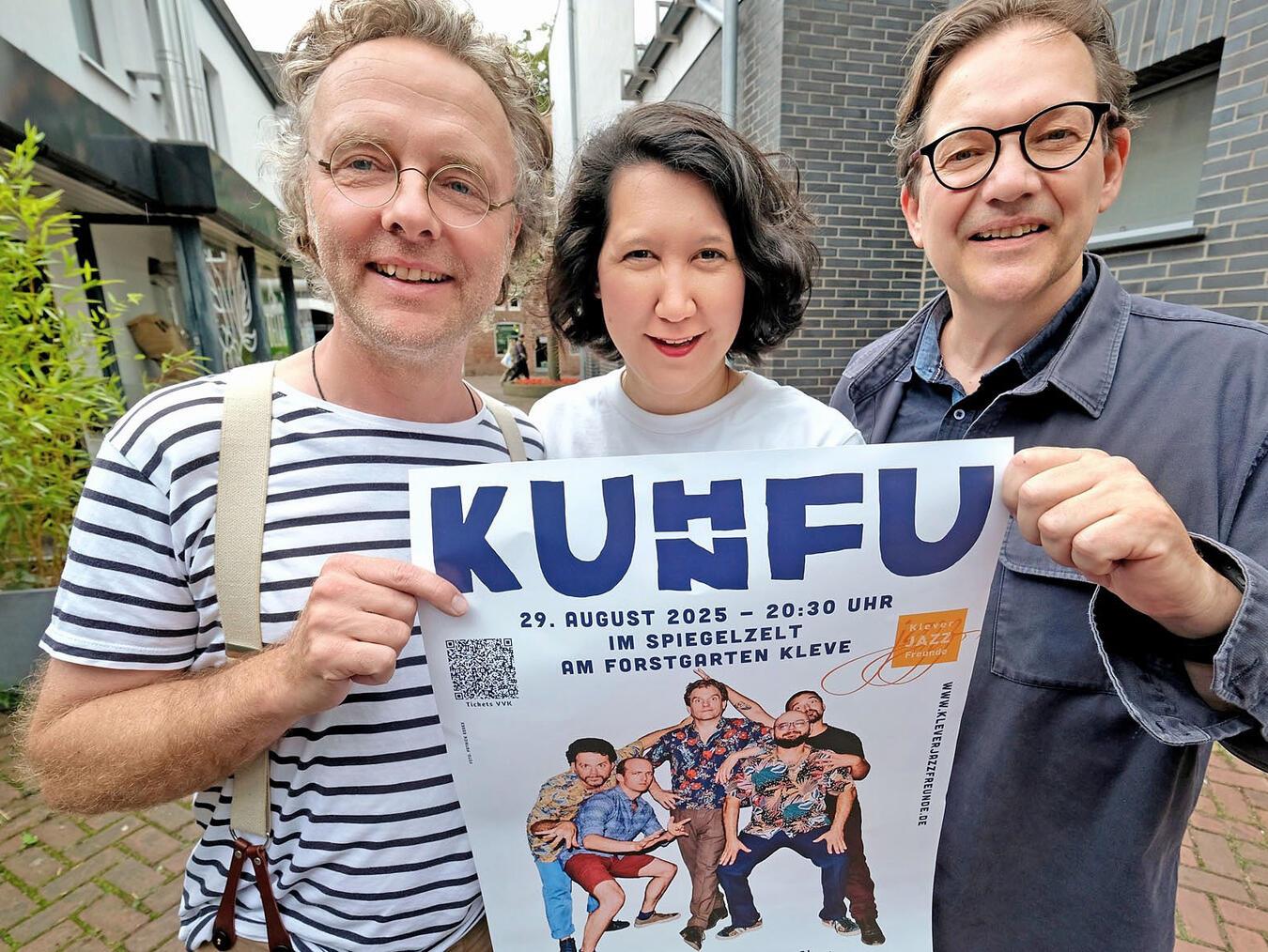 Josef Janßen, Elena Kreßin und Christoph Berens (v.l.). NN-Foto: Rüdiger Dehnen