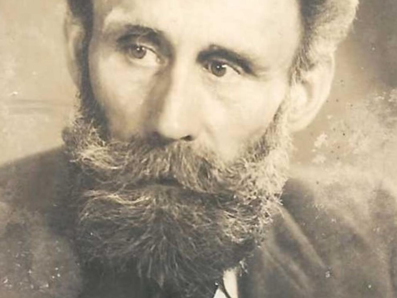 Josef Pauels wurde 1885 in Uedem geboren und lebte in Kevelaer.
