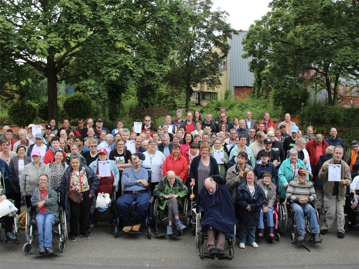 Jubilarfeier im Wunderland. Foto: Haus Freudenberg/Heistermann
