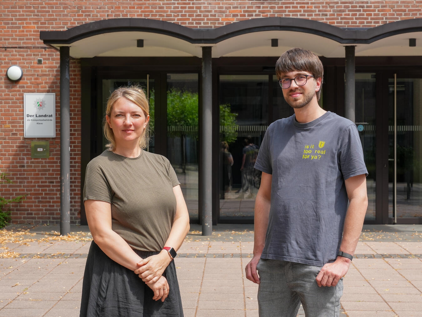 "Judith Erichlandwehr und David Krystof, Grüne Fraktionsvorsitzende im Kreistag, Porträtfoto"