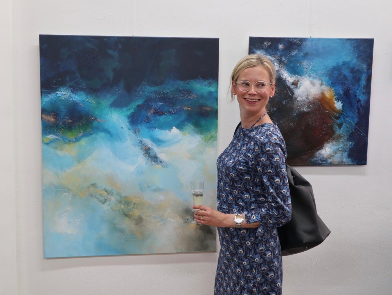 Jutta Oster aus Kalkar stellt ab Sonntag im Reeser Rathaus aus. Foto: privat