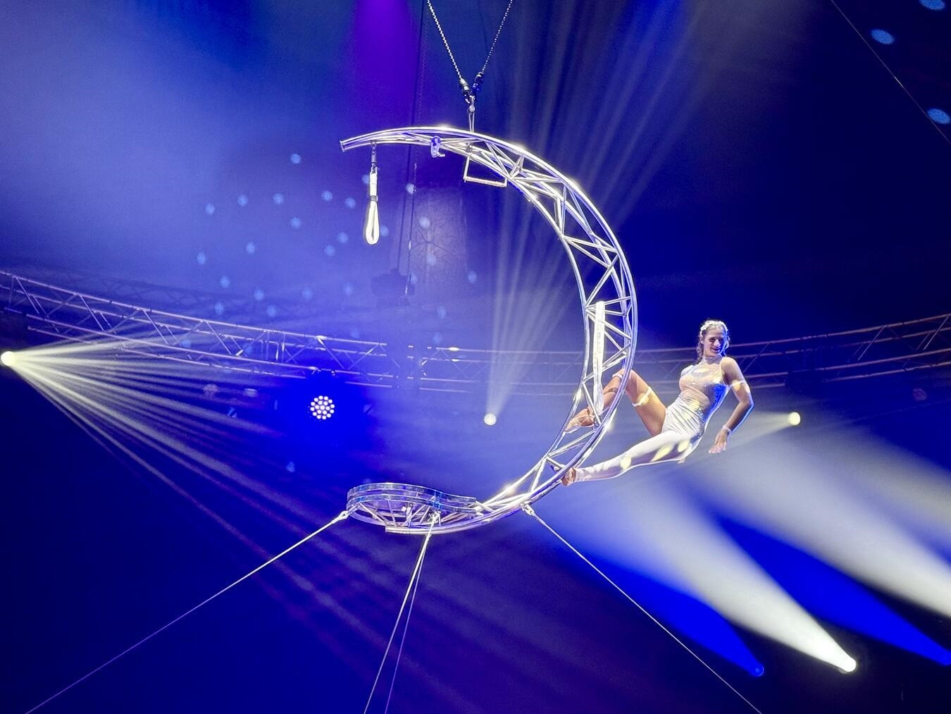 Katy Casselly zeigt in diesem Jahr eine Akrobatik-Luftnummer in schwindelerregender Höhe. NN-Foto: SP
