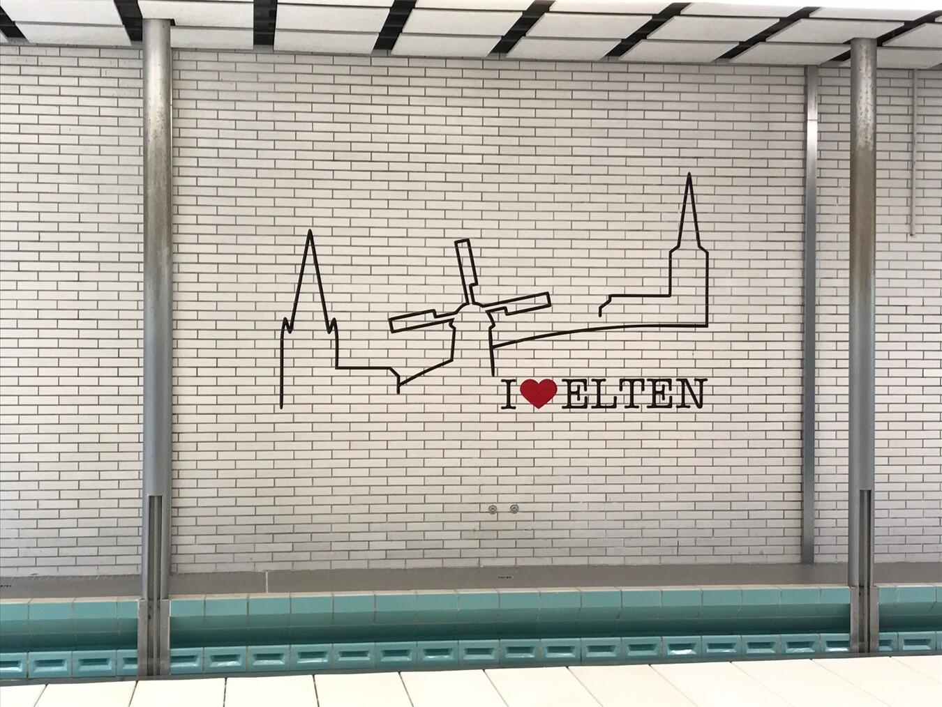 Kein Randangebot: Das Bürgerbad in Elten ist aus Sicht des neuen Bündnisses von „zentraler Bedeutung für Bildung, Gesundheit und Ehrenamt“. Foto: privat