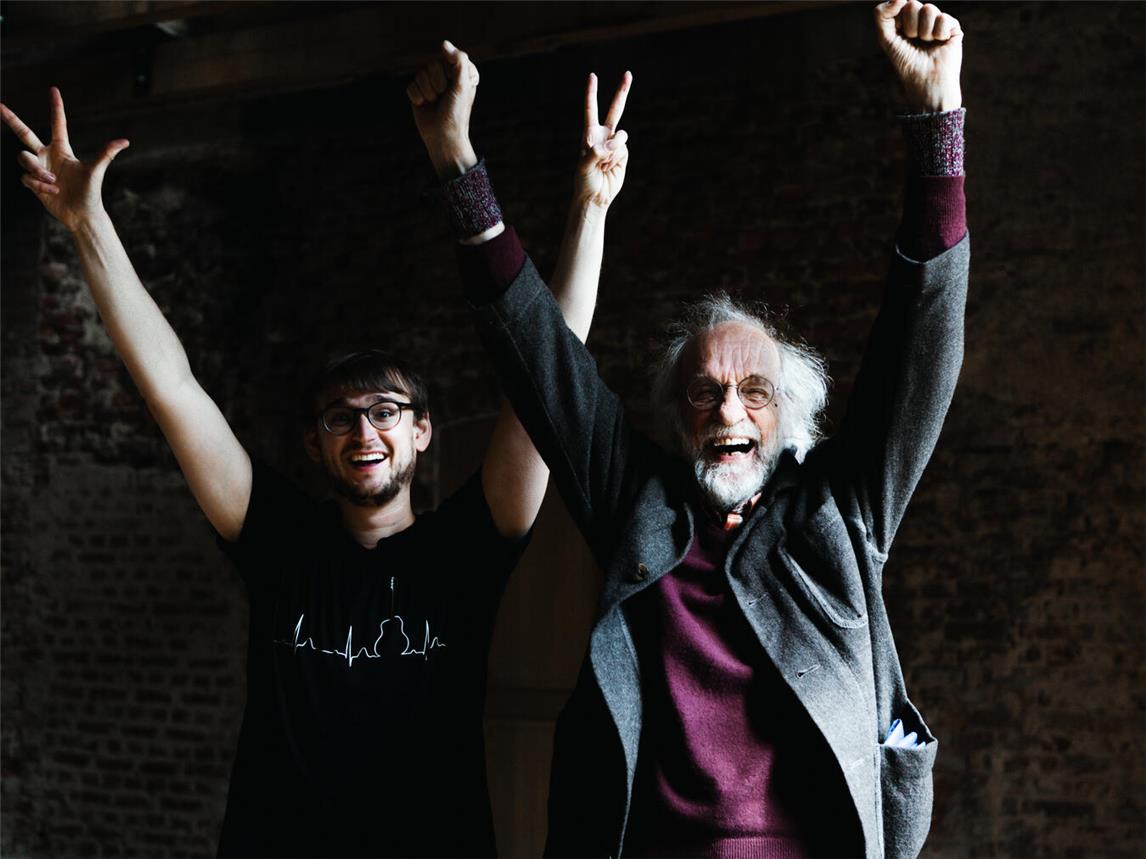 Klaus von Wrochem alias „Klaus der Geiger“ kommt zusammen mit Markus Peters nach Kleve. Foto: Stefan Wolf