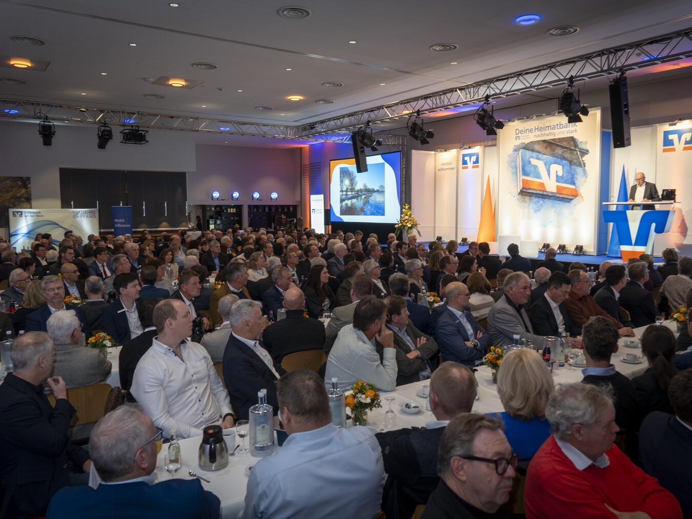 Knapp 300 Gäste folgten der Einladung in den See Park Geldern.