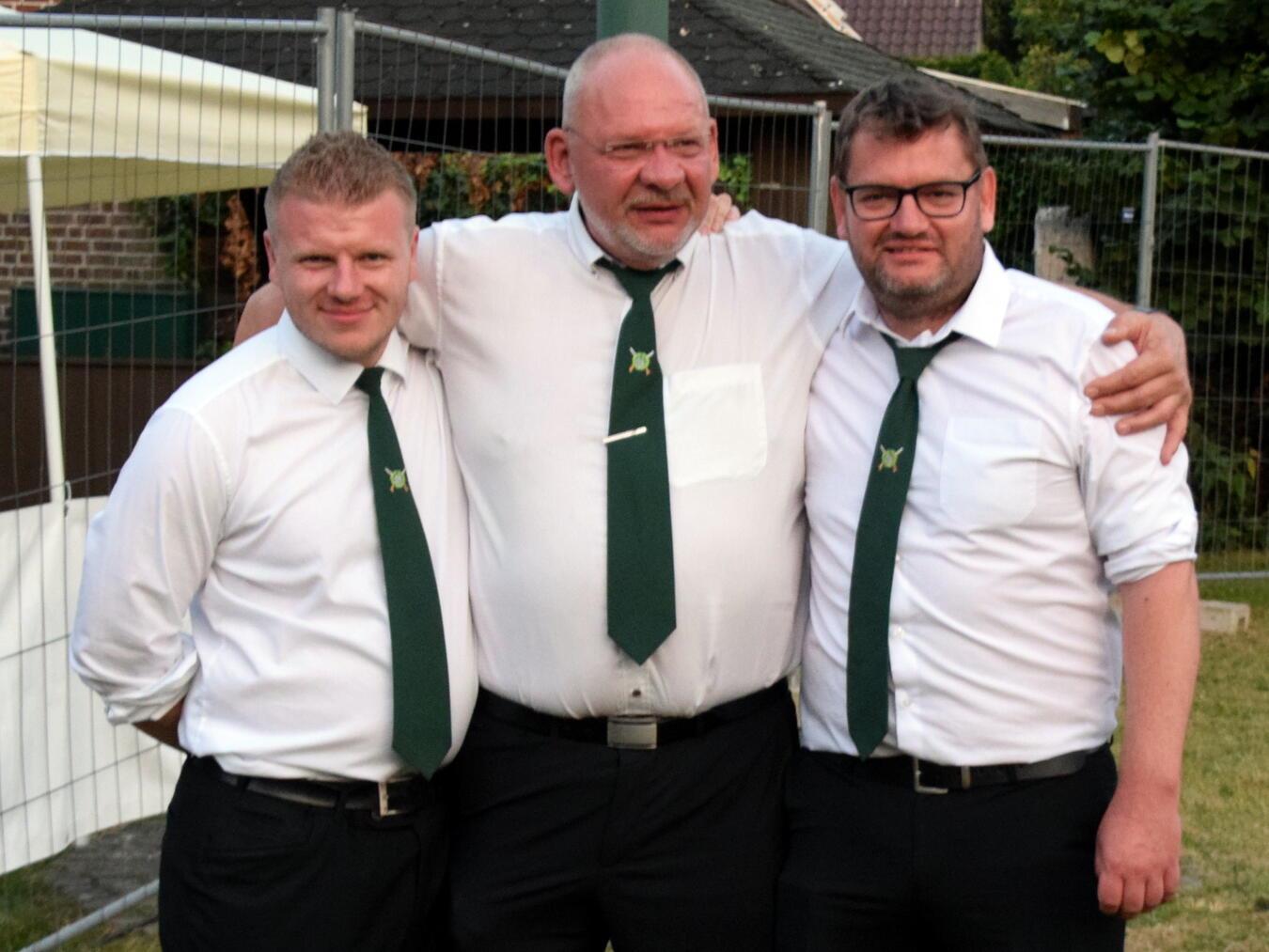 König Uli Neubert mit seinen Ministern Andreas Weckopp (l.) und Heiko Naß (r.).Fotos: Johannes Schmitz