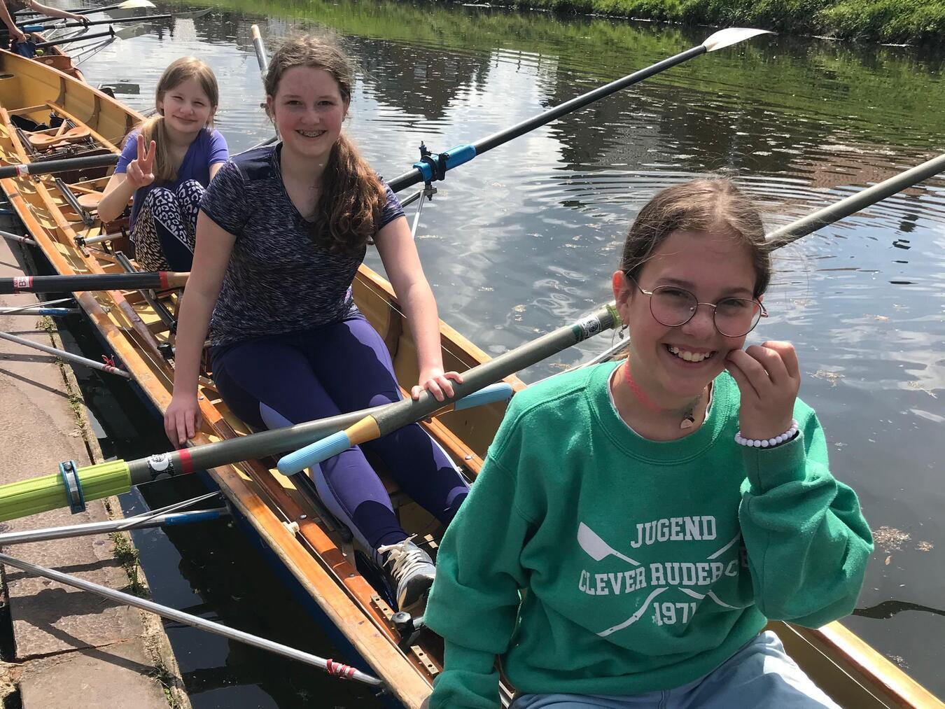 Komm ins Boot! Die Ruderkurse im Sommer bieten Möglichkeiten für Groß und Klein. Foto: Ramona de Groot