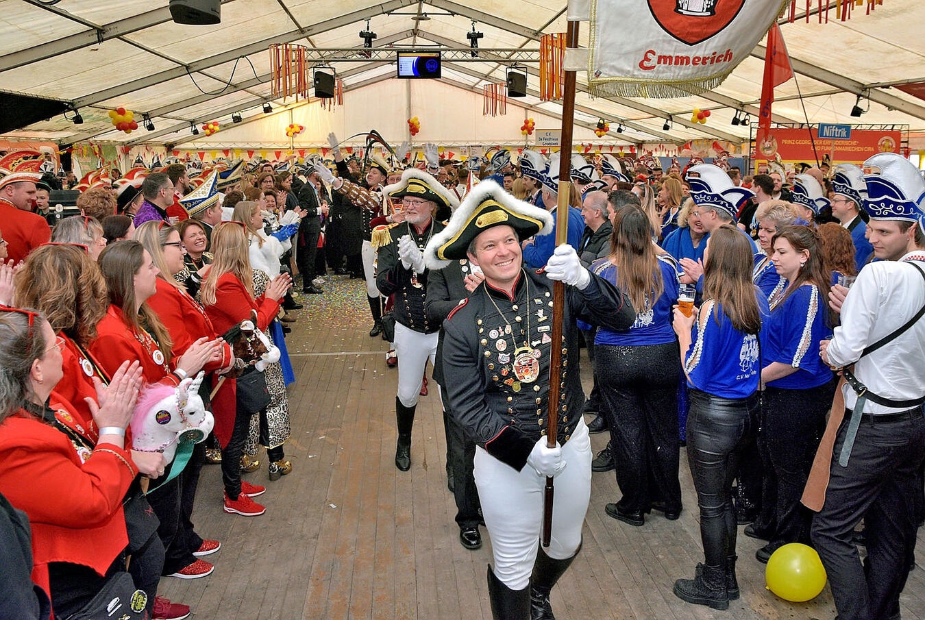 Kranenburg, Prinzenfruehschoppen mit Verleihung des Kranichordens