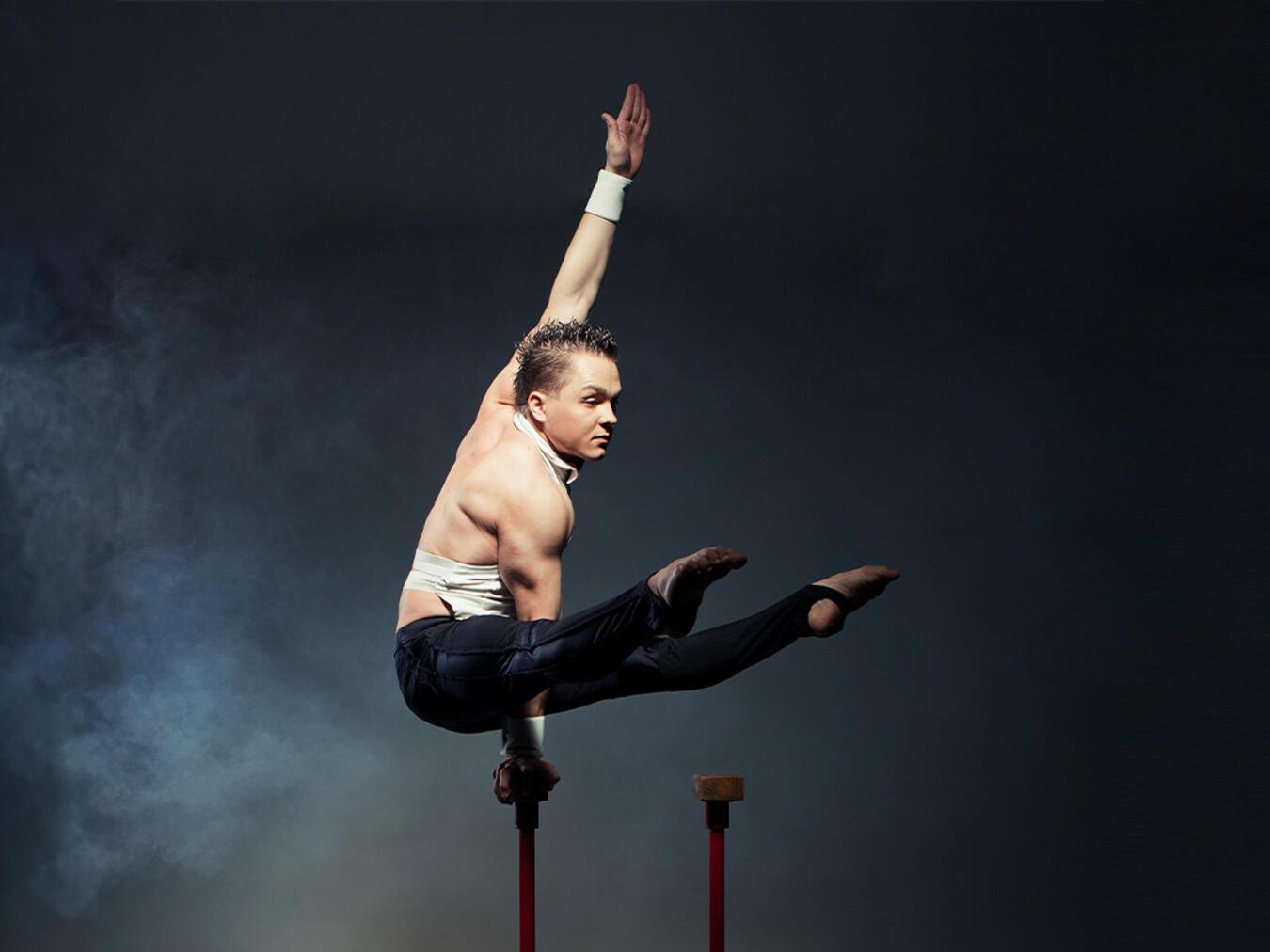 Künstler Andrey Nikolaienko überzeugt in „Legends“ mit seiner Körperspannung.