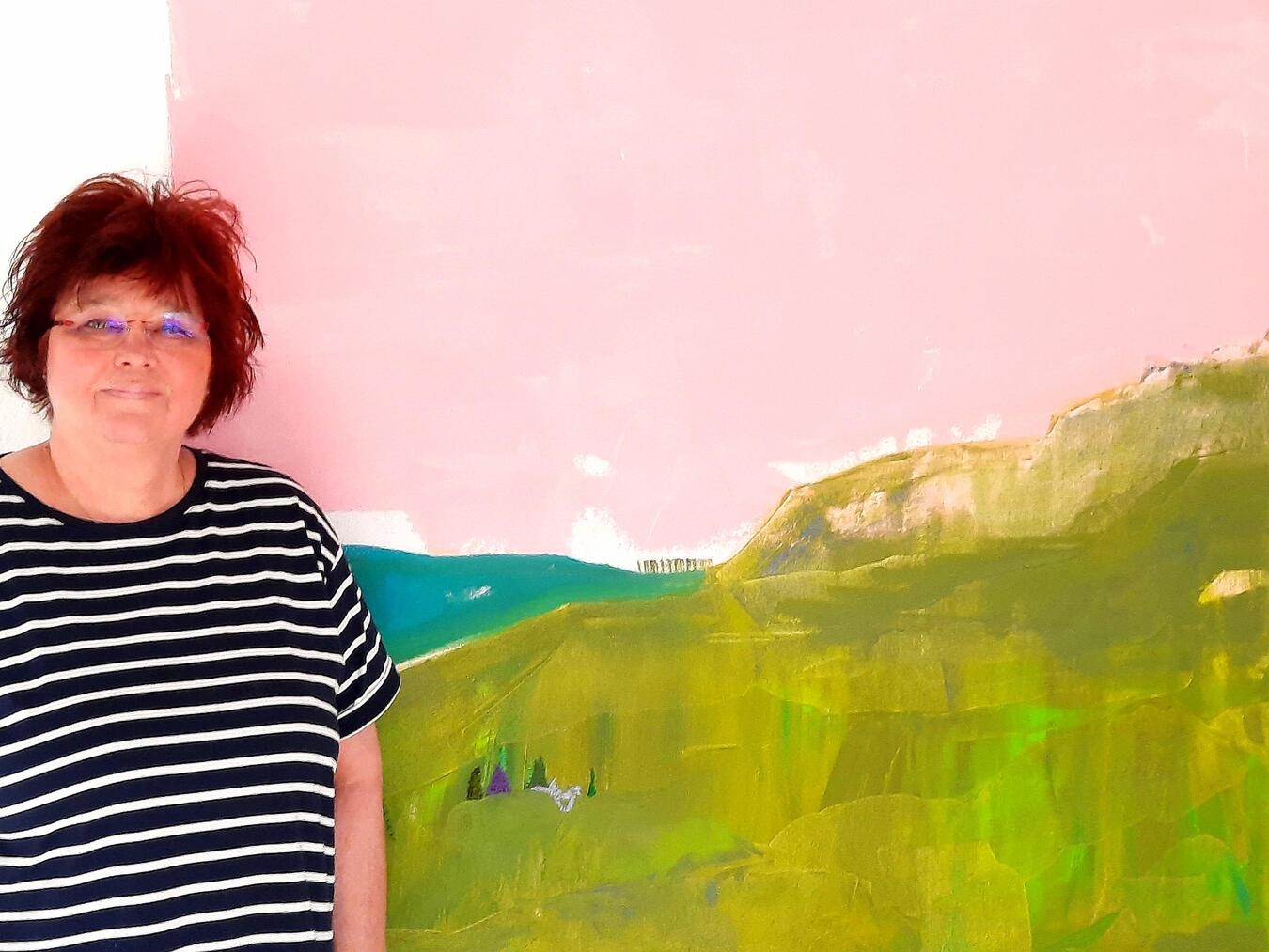 "Simone Lubberich malt abstrakte Kunst aus Gedanken und Erlebnissen, Kunstwerk auf Leinwand, kreative Prozesse festgehalten"