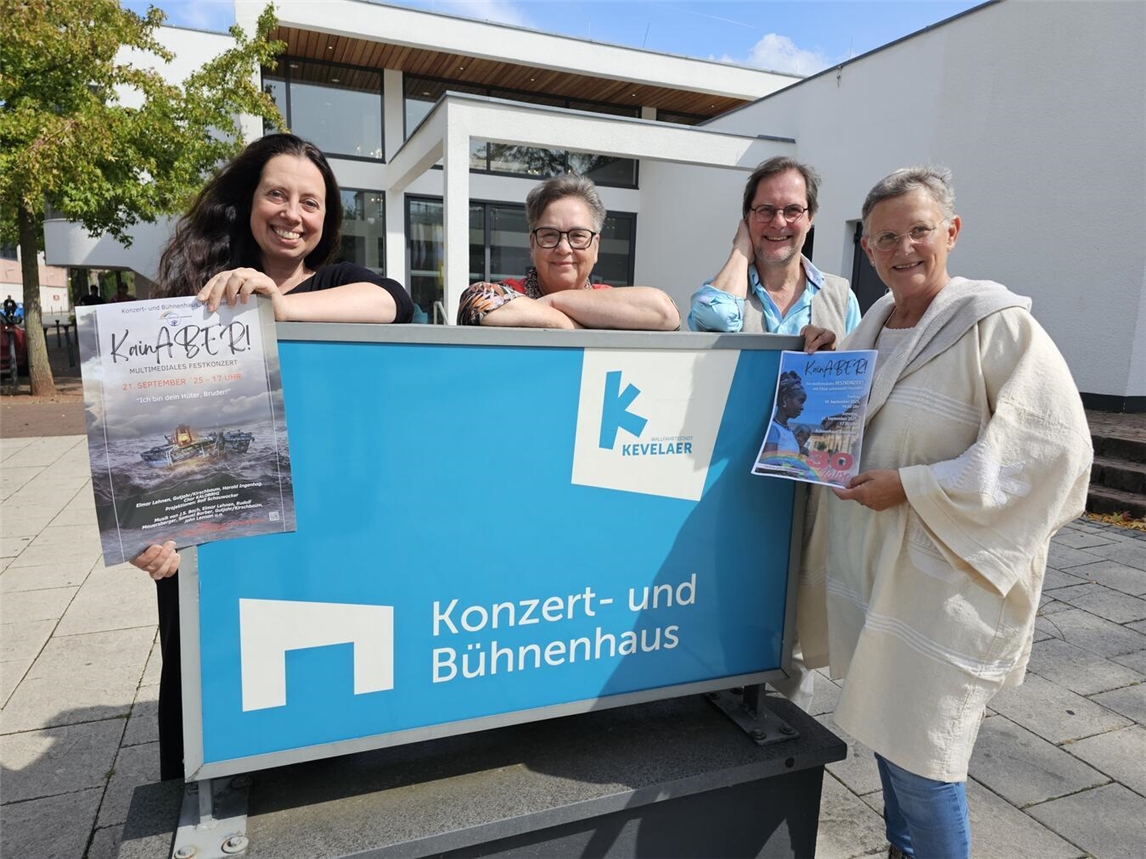 Laden zum Festkonzert ein: (v.l.) Annette Gutjahr, Heike Waldor-Schäfer, Elmar Lehnen und Dr. med. Elke Kleuren-Schryvers. NN-Foto: Thomas Langer