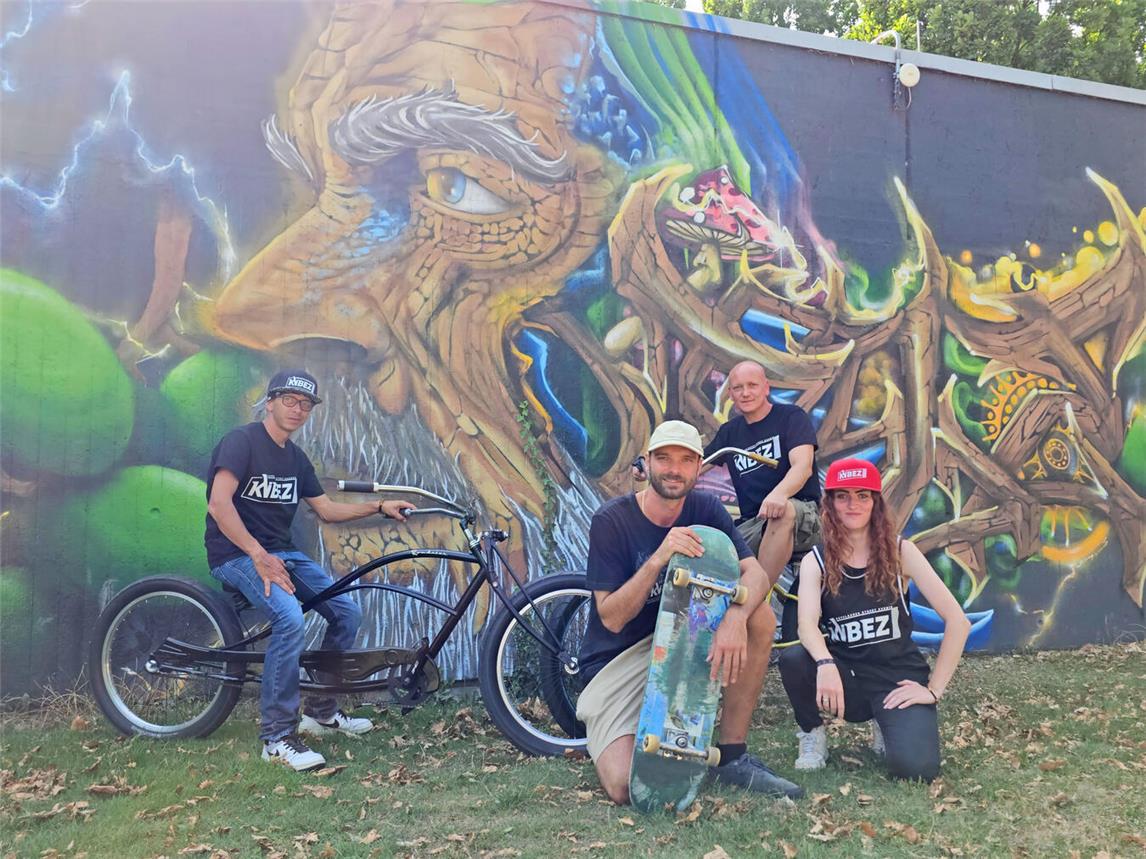 Laden zum Mitfeiern auf dem K-Vibez ein: (v.l.) Markus Bertino, Max Lehnen, Thomas Meyer und Vivienne Vesper. Nicht im Bild: Stephan Osterkamp. NN-Foto: Thomas Langer