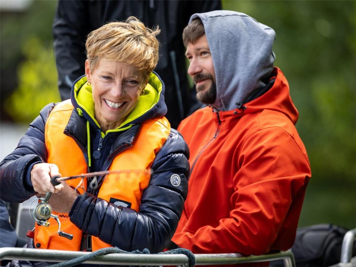 Längst nicht mehr nur eine reine „Männer-Domäne“: Immer mehr Frauen erfreuen sich an der Hobbyangelei in idyllischer Natur. Foto: privat