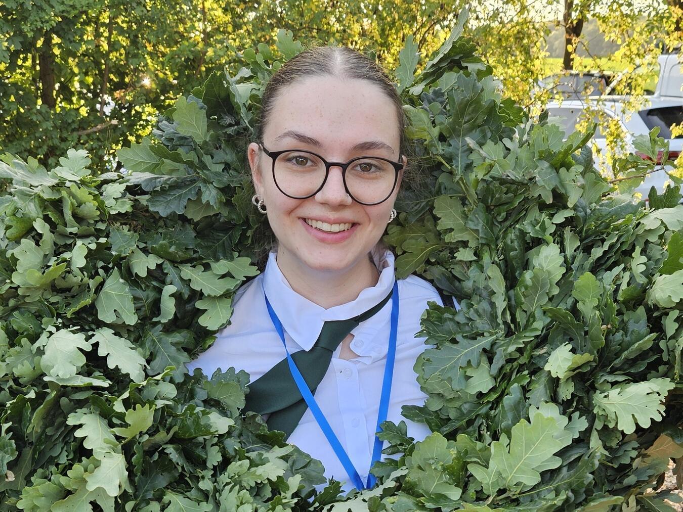 Leonie Meesters setzte sich beim Luftgewehrschießen auf Scheibe durch und wurde mit 47 Ringen neue Jugendprinzessin. Foto: Schützen