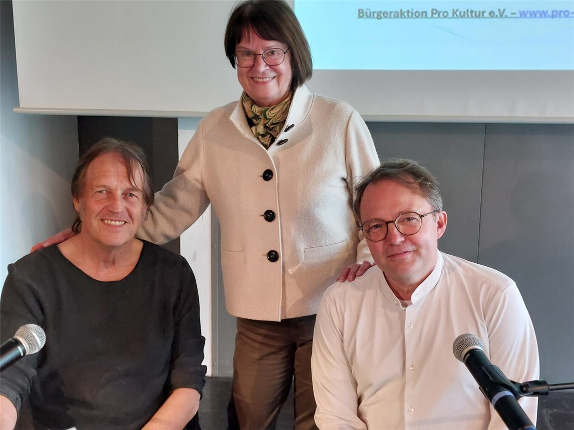 "Lesung im PAN Emmerich: Prof. Walter Gödden, Irene Möllenbeck, Carsten Bender"