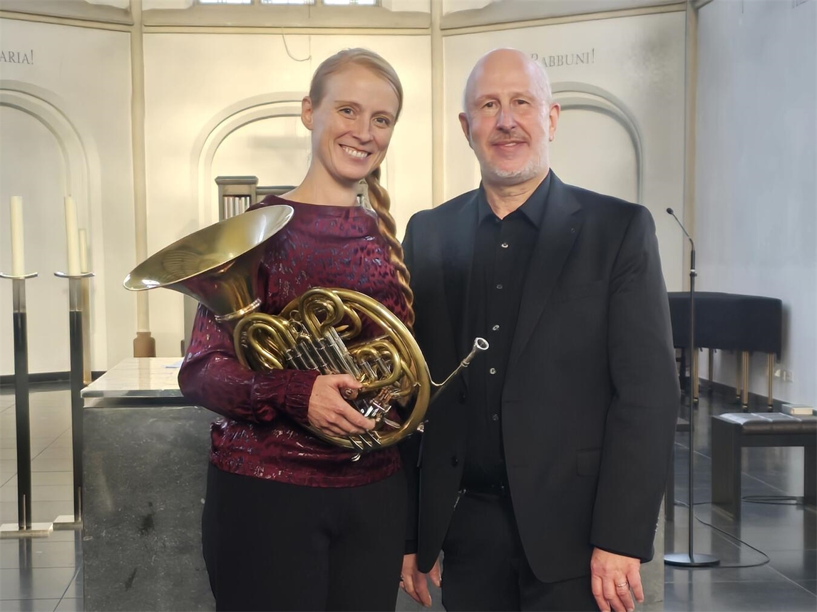Lisa Rogers am Horn und Kantor Dieter Lorenz an der Orgel sorgten für ein besonderes Konzerterlebnis in Geldern. Foto: privat