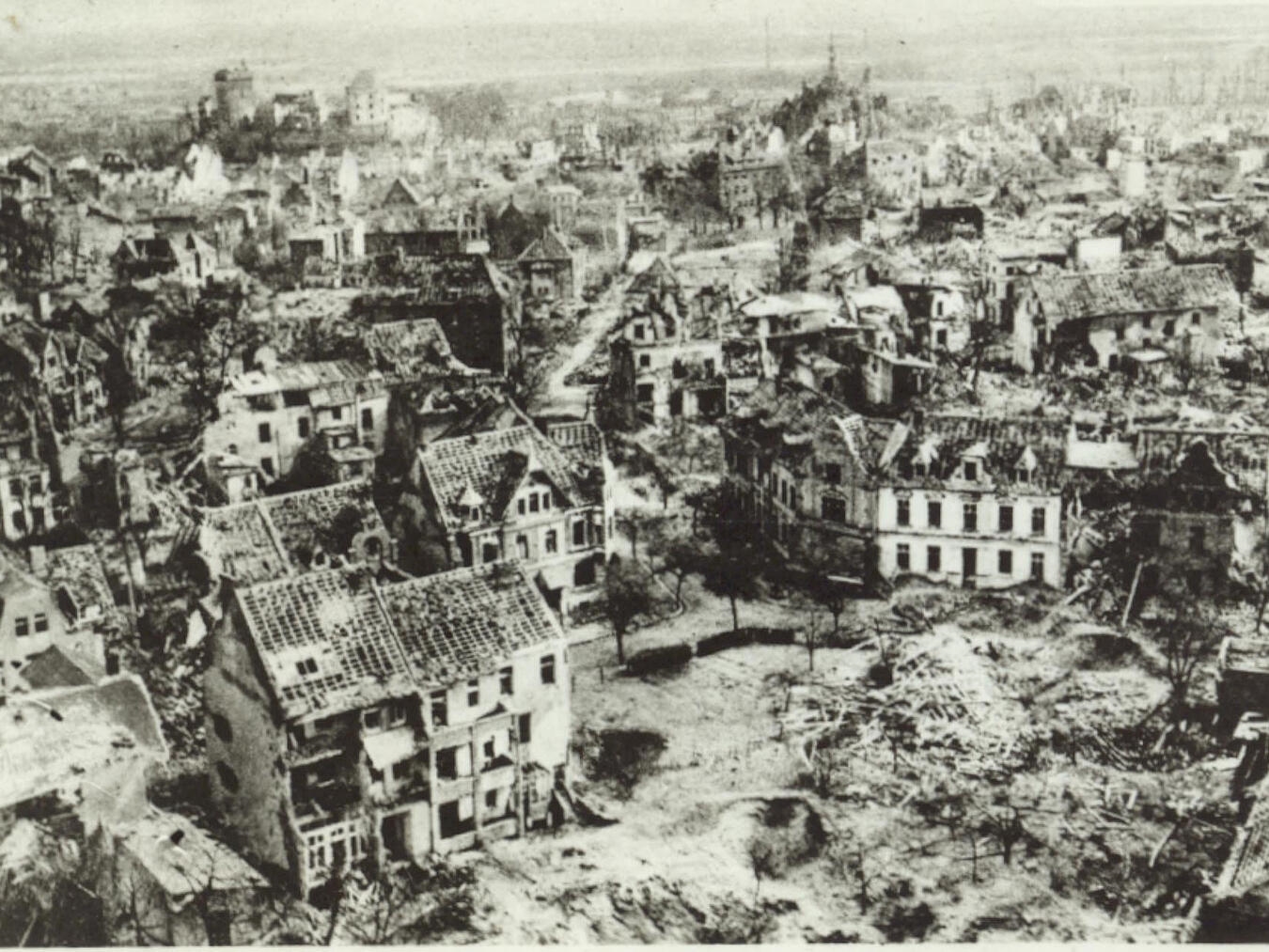 Luftaufnahme der Stadt Kleve von 1945. Foto: Freiheitsmuseum Groesbeek