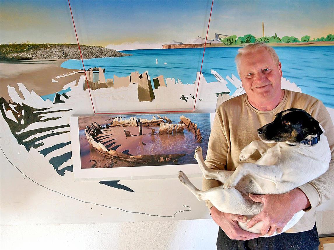 Manfred Knupp ist Künstler – mindestens von Geburt an. NN-Foto: Rüdiger Dehnen