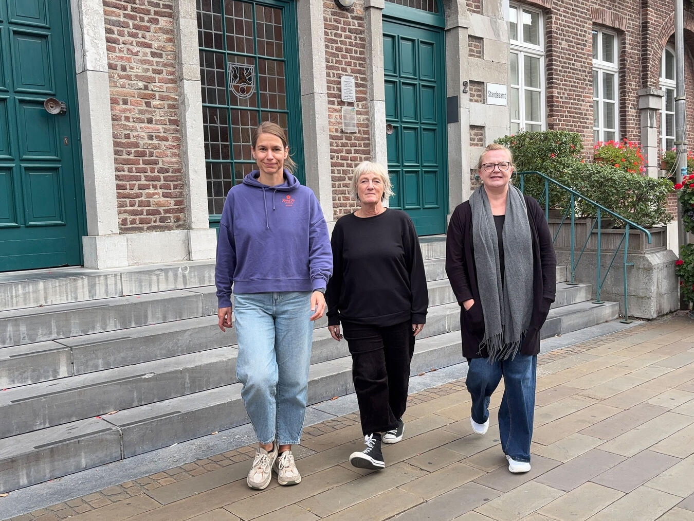 "Marie Hanf, Friederike Küsters und Sabine Beckmann beim Nightwalk-Event, Foto von Katharina Schmidt"
