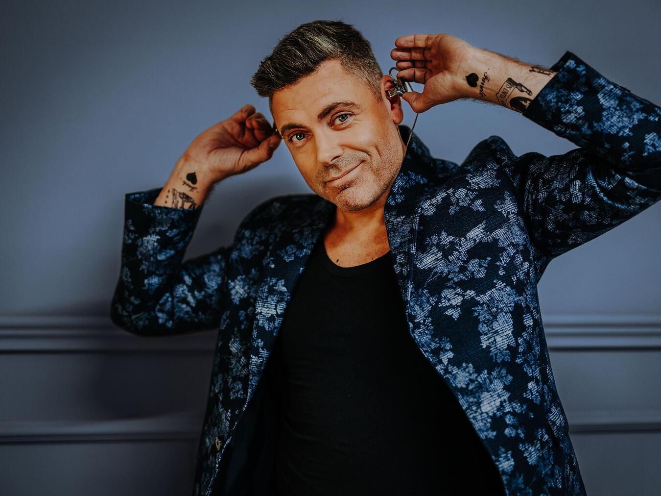 Mario Nowack ist Deutschlands erfolgreichstes Robbie-Williams-Double.Foto: Mario Nowack/JF Media