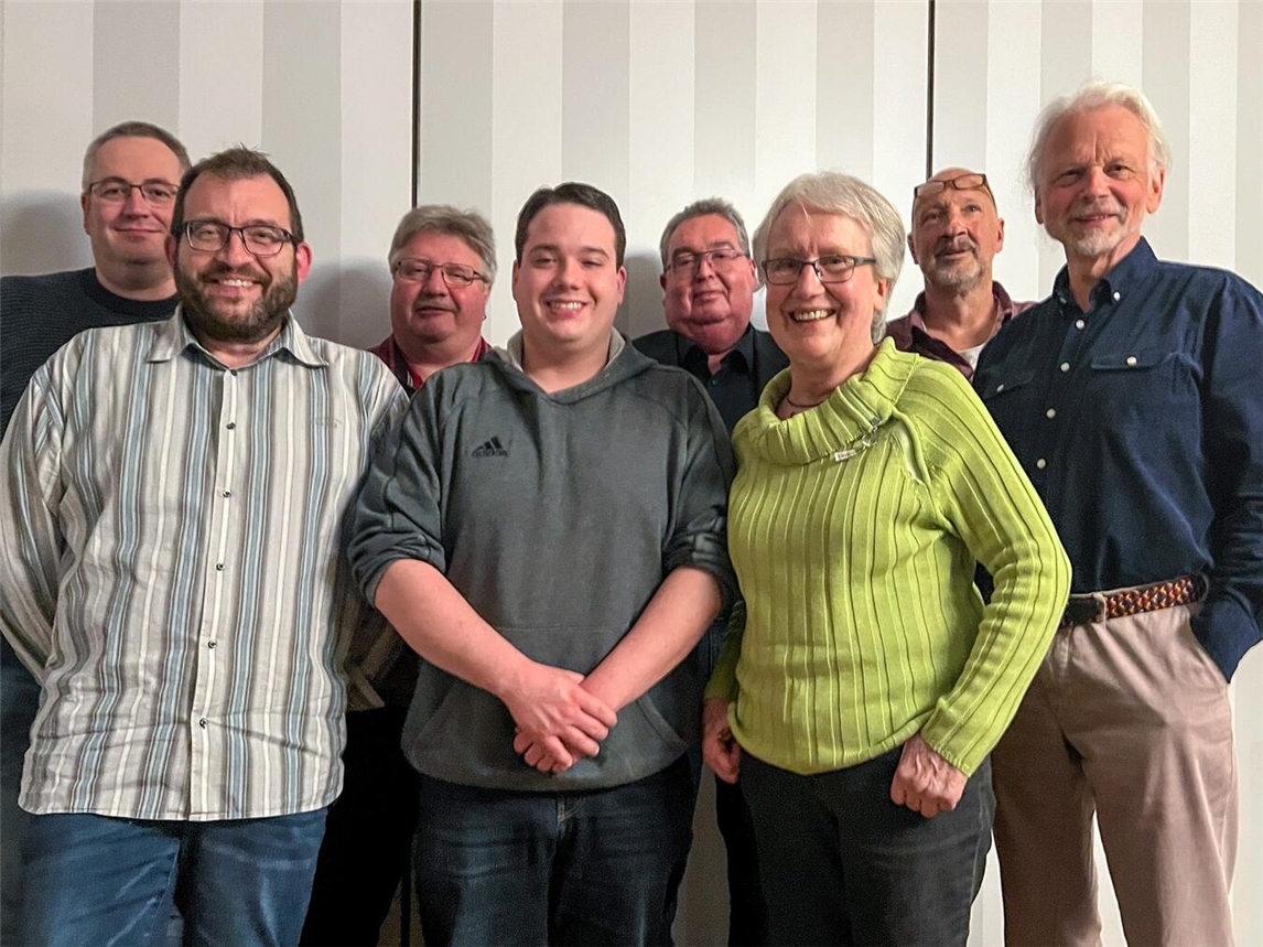 Gruppenfoto von Markus Maubach, Oliver Deest, Dietmar Boysen, Jérome Grabowski, Harald Müller, Christa Richarz, Holger Dietze und Ralph Weltmann.