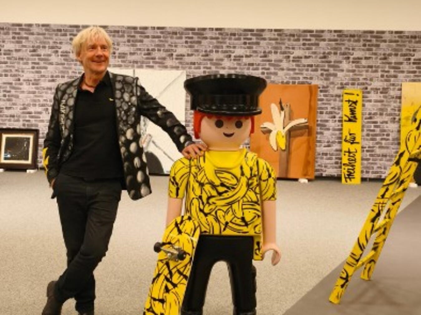 "Führungen zu Baumgärtels Kunstwerken im NMK-Museum"
