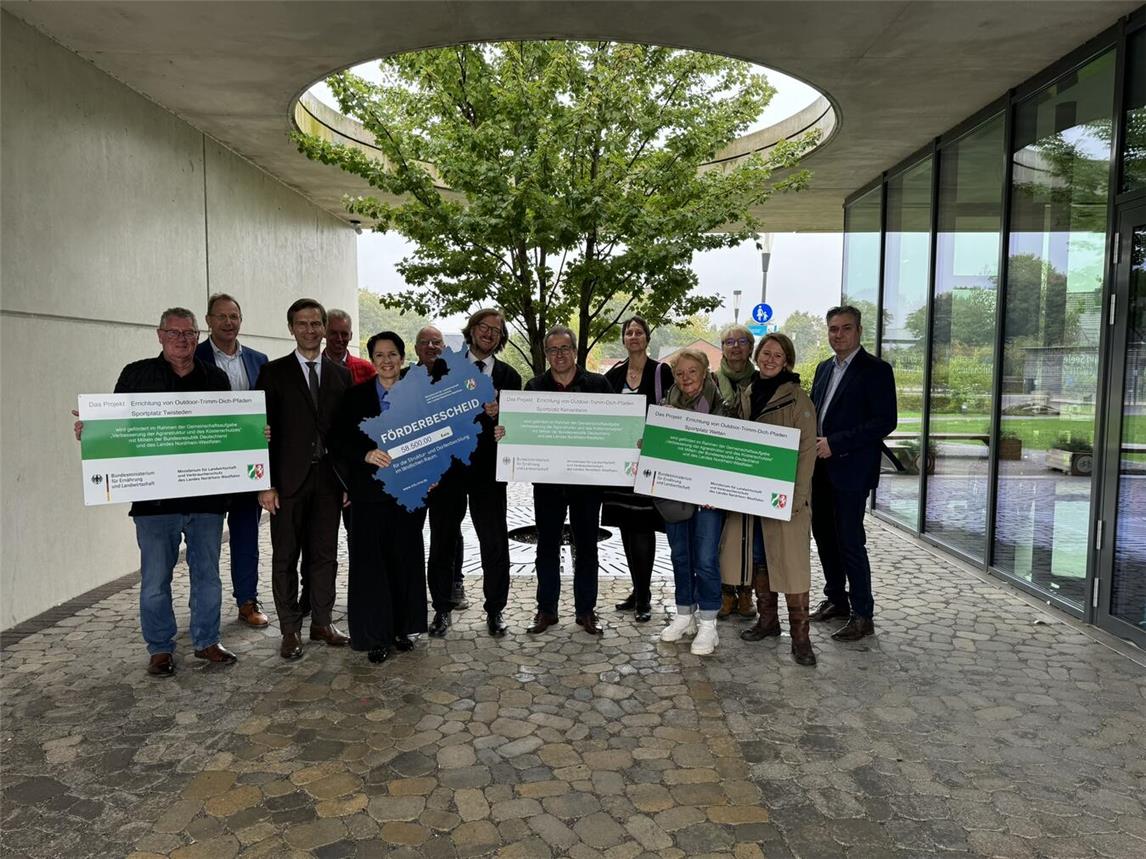 Ministerin Silke Gorißen bei der Übergane der Fördermittel in Kevelaer.Foto: privat