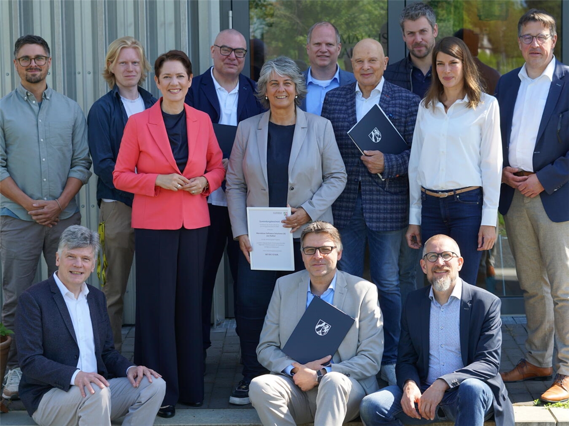 Ministerin Silke Gorißen überreichte in Kamp-Lintfort den Förderbescheid. Foto: Ministerium für Landwirtschaft und Verbraucherschutz des Landes Nordrhein-Westfalen